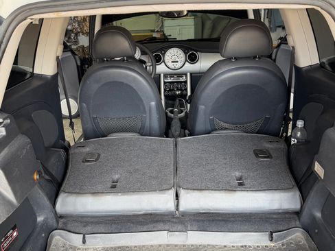Used 2004 MINI Cooper Hardtop FWD image 11