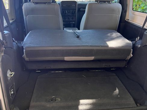 Used 2008 Jeep Wrangler X AWD/4WD image 5