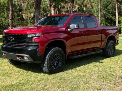 Used 2021 Chevrolet Silverado 1500 LT Trail Boss AWD/4WD image 1
