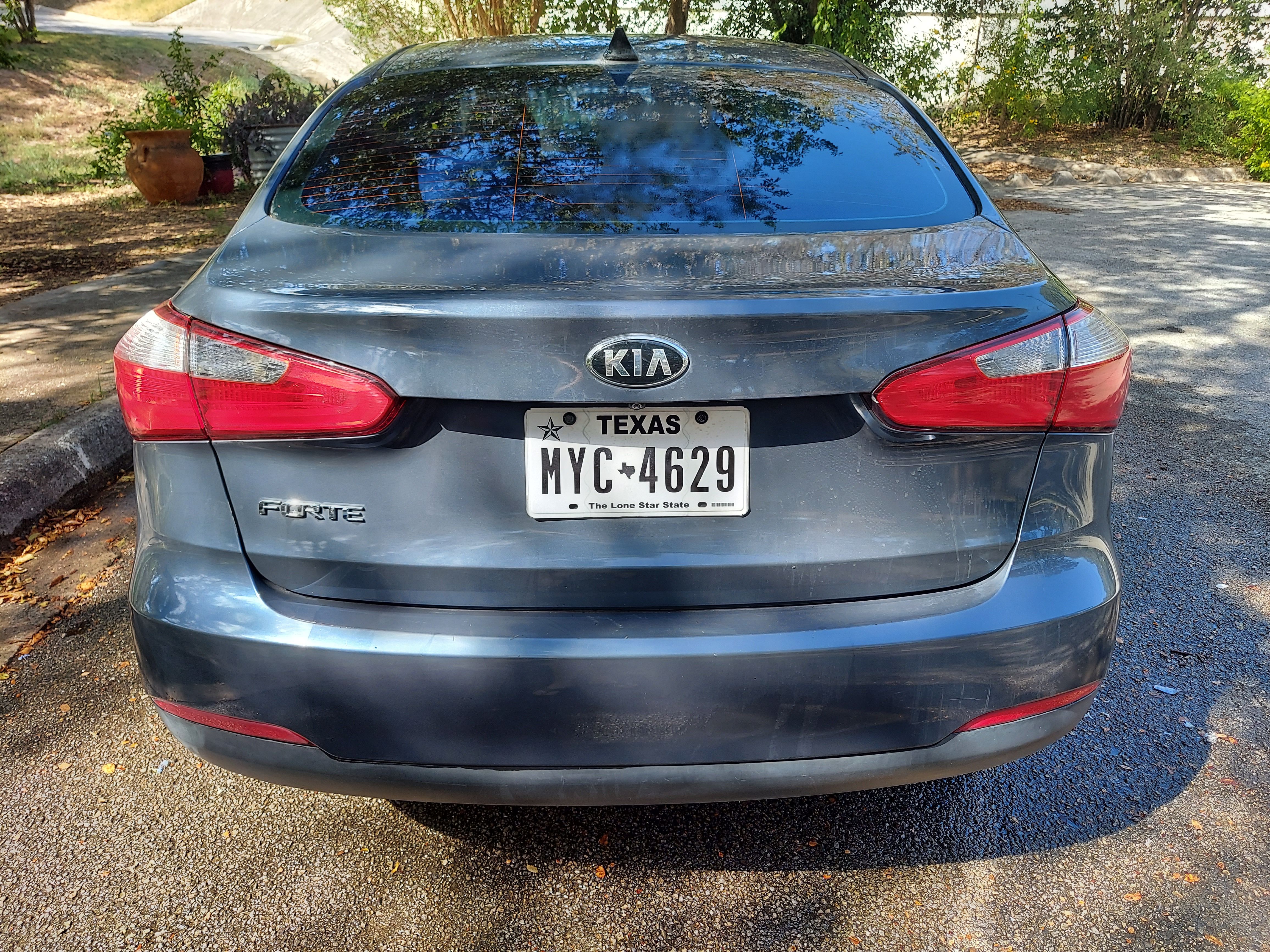 Used 2016 Kia Forte LX w/ LX Popular Plus Package FWD image 1