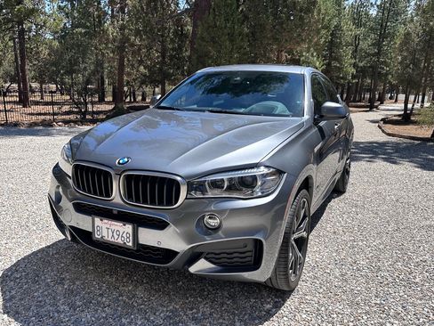 Used 2019 BMW X6 xDrive35i AWD/4WD image 2