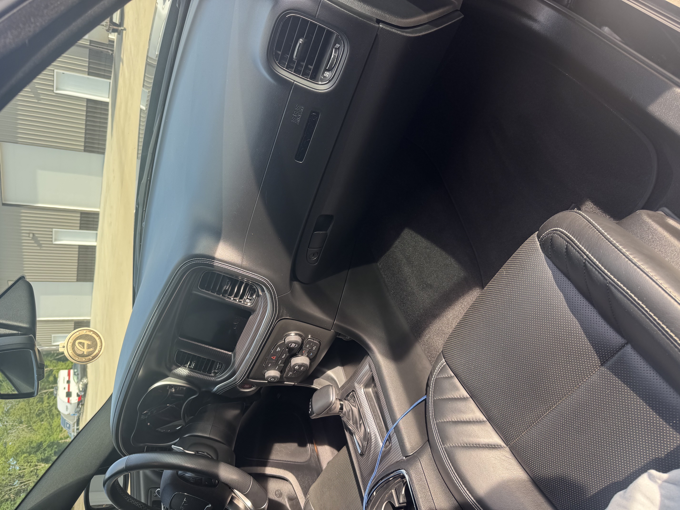 Used 2022 Dodge Charger SRT Hellcat RWD image 9