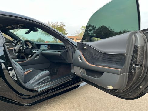 Used 2021 Lexus LC 500 Coupe w/ Inspiration Series image 22