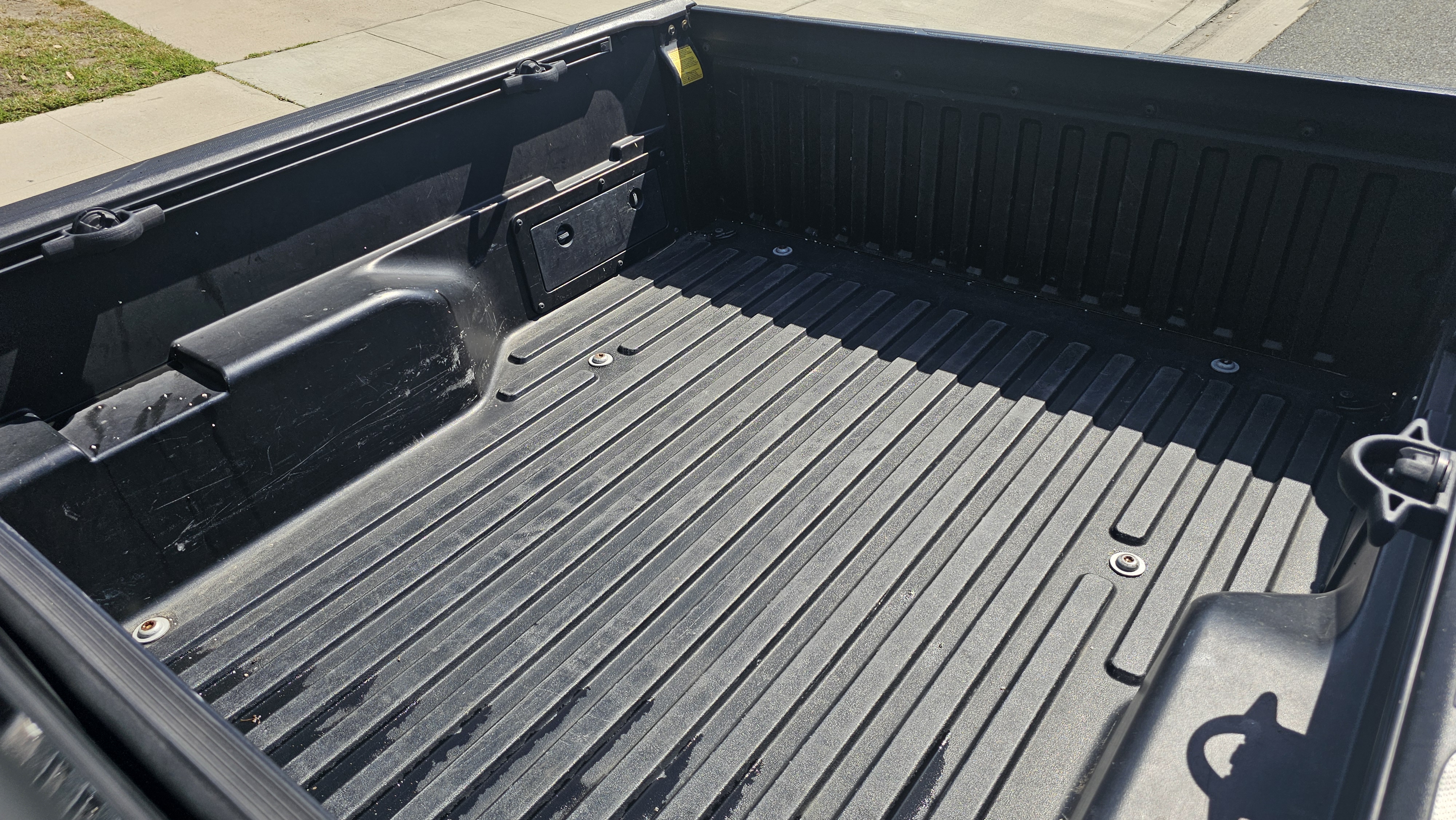 Used 2014 Toyota Tacoma 2WD Double Cab w/ SR5 Package image 10