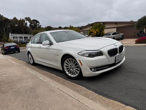 Used 2011 BMW 535i Sedan RWD image 5