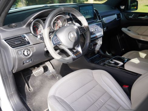 Used 2017 Mercedes-Benz GLS 63 AMG 4MATIC image 14