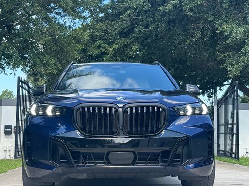 Used 2024 BMW X5 xDrive50e w/ Executive Package AWD/4WD image 2