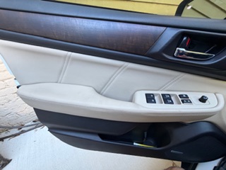 Used 2019 Subaru Outback 2.5i Limited AWD/4WD image 6