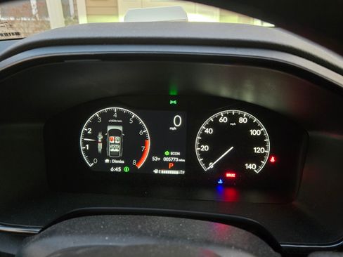 Used 2025 Honda CR-V LX image 9