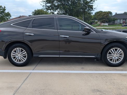 Used 2013 Honda Crosstour EX image 5