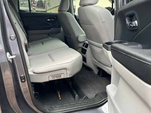 Used 2023 Honda Ridgeline RTL-E image 14
