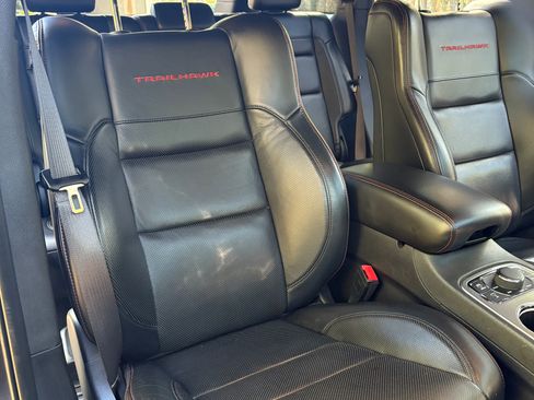 Used 2021 Jeep Grand Cherokee Trailhawk w/ Trailhawk Luxury Group image 10