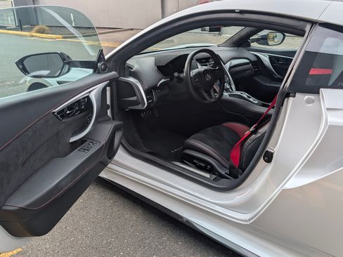 Used 2022 Acura NSX Type S AWD/4WD image 19