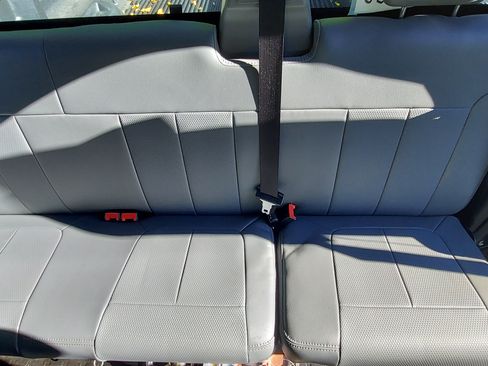 Used 2015 Ford F350 XL image 29