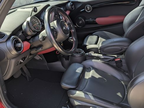 Used 2015 MINI Cooper S image 5