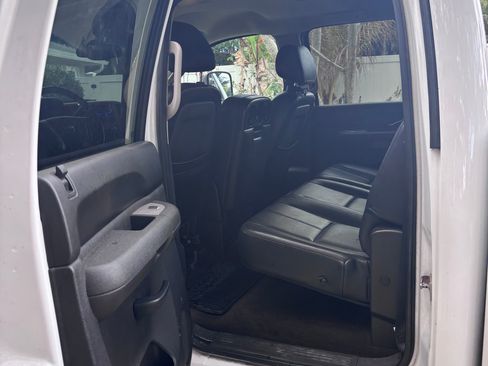 Used 2010 Chevrolet Silverado 2500 LT image 13