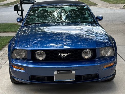 Used 2007 Ford Mustang GT Premium RWD image 4