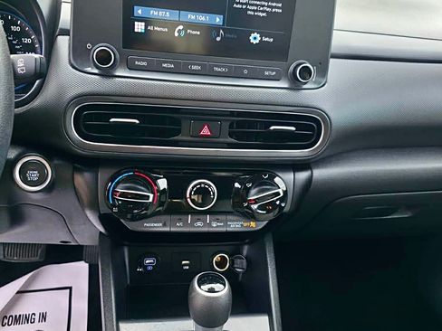 Used 2023 Hyundai Kona SEL FWD image 9