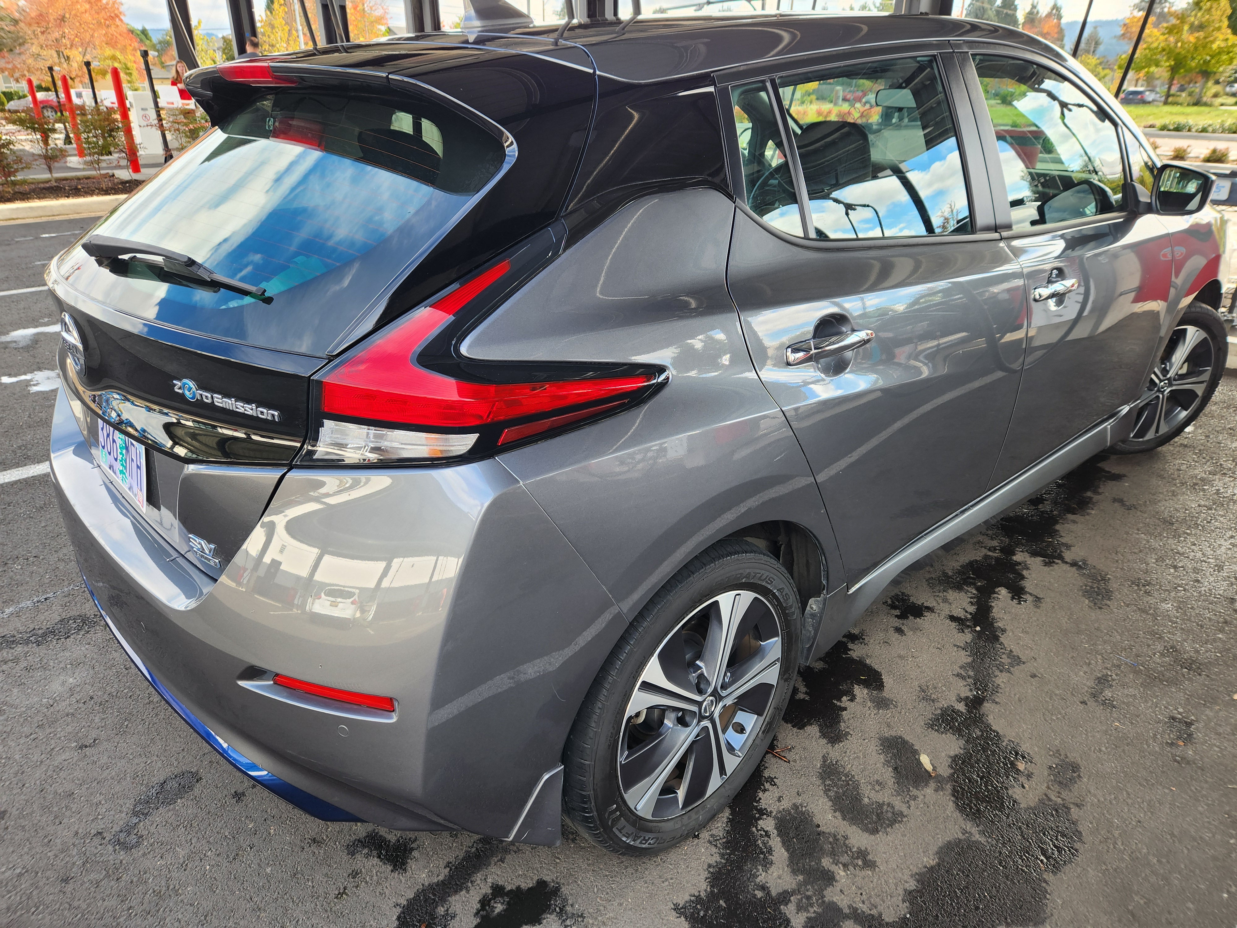 Used 2021 Nissan Leaf SV Plus FWD image 4
