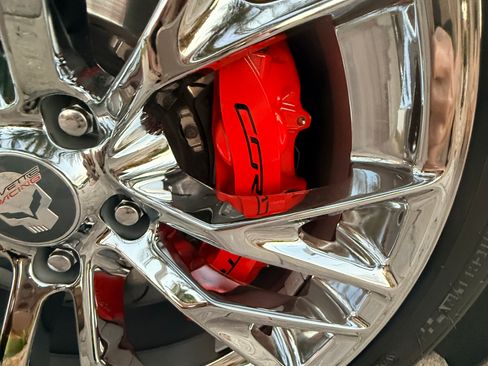 Used 2016 Chevrolet Corvette Z06 w/ 3LZ Preferred Equipment Group image 12