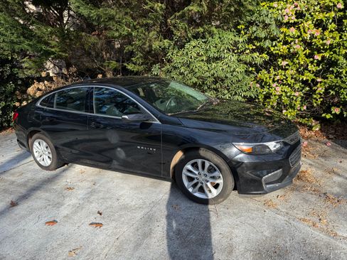 Used 2018 Chevrolet Malibu LT image 6