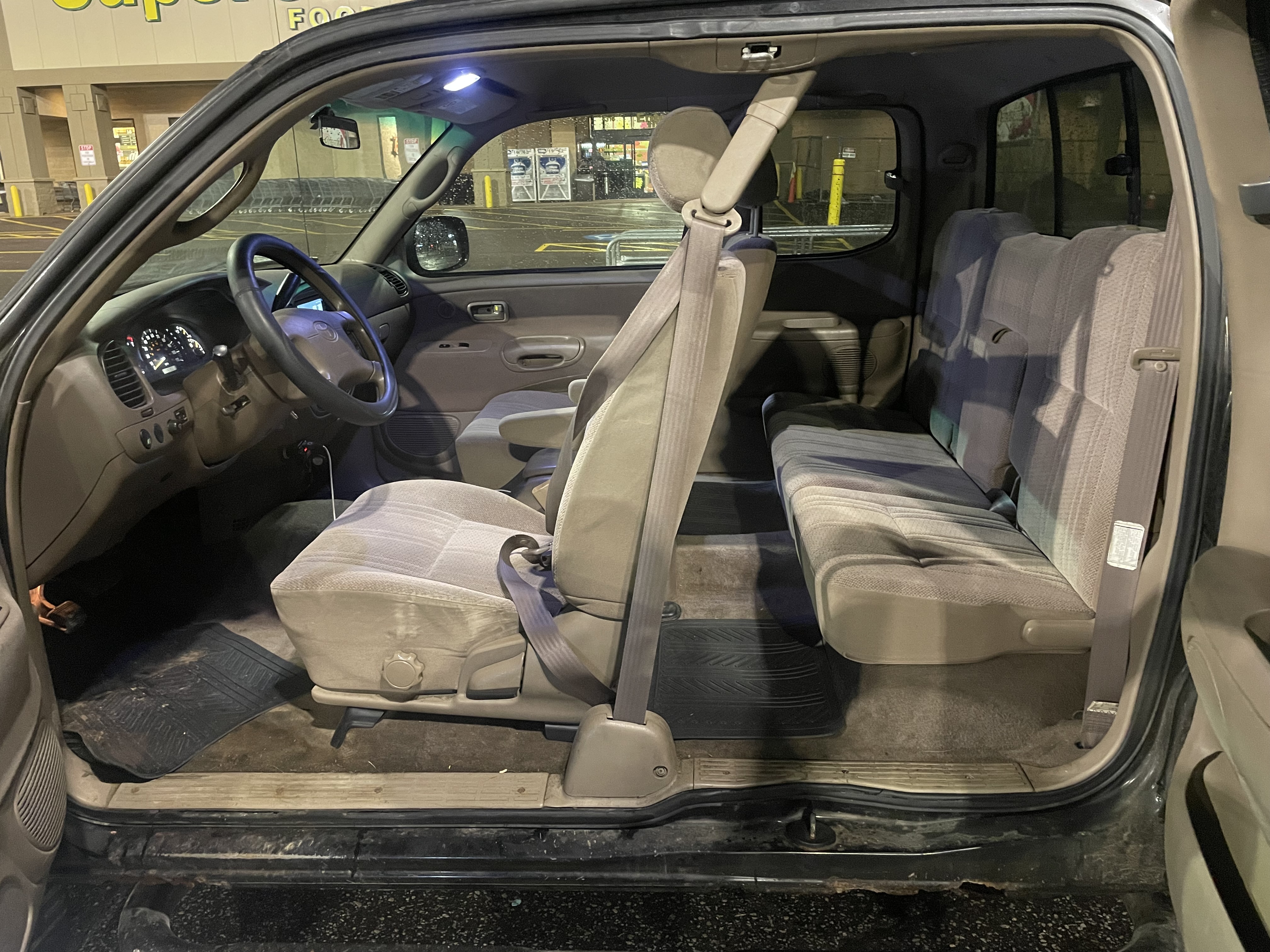 Used 2000 Toyota Tundra SR5 AWD/4WD image 8