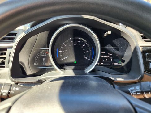 Used 2019 Honda Fit EX image 10