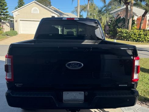 Used 2023 Ford F150 Lariat w/ Equipment Group 502A High image 5