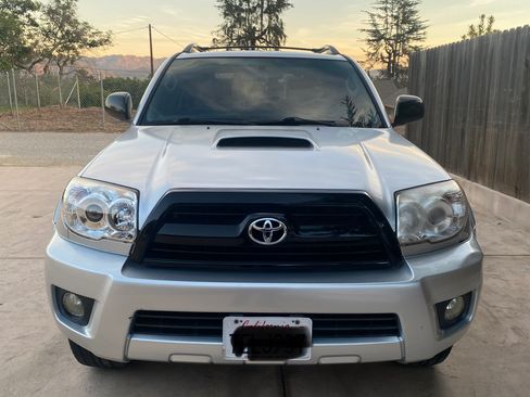 Used 2007 Toyota 4Runner Sport image 2