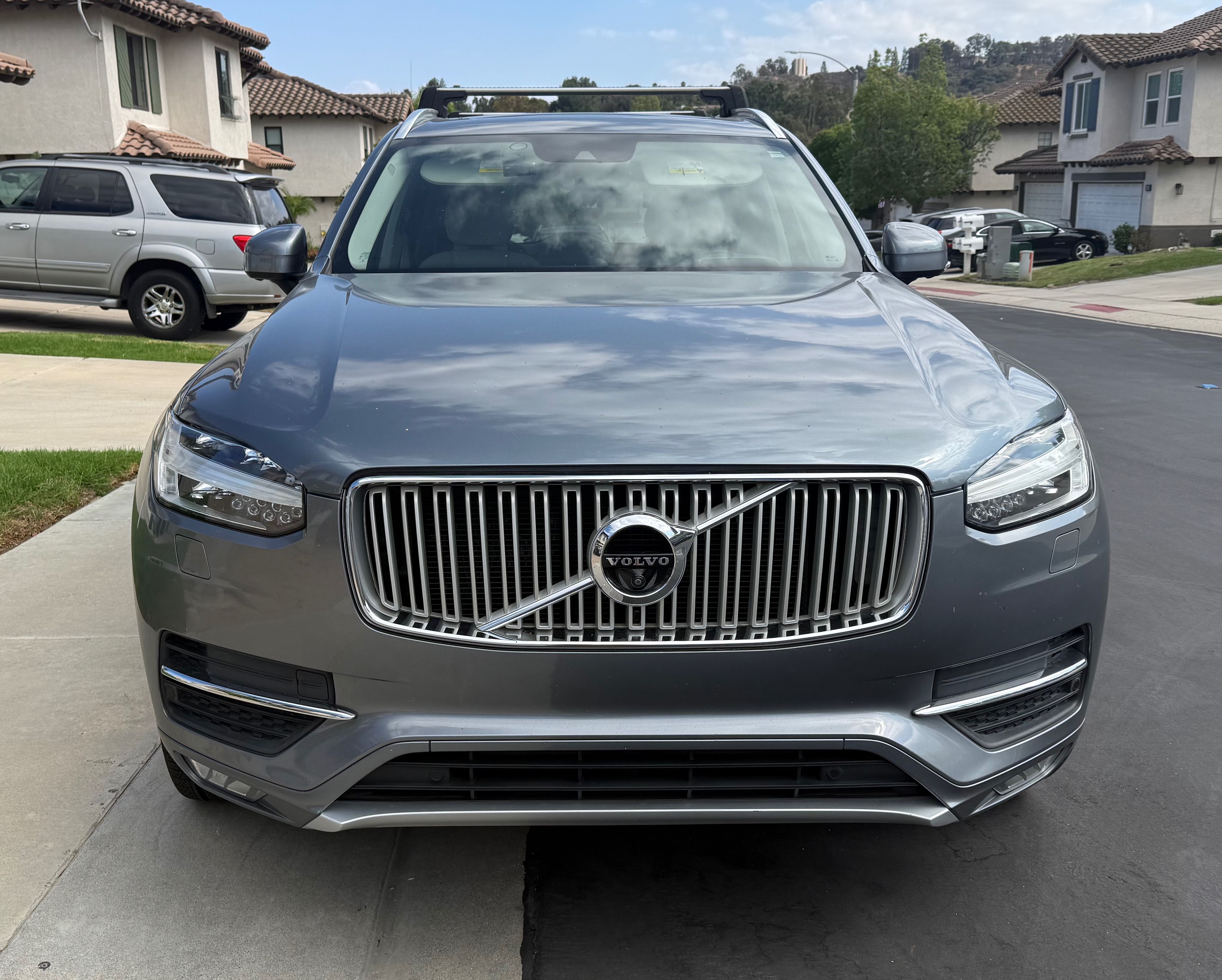 Used 2018 Volvo XC90 T6 Inscription w/ Convenience Package AWD/4WD image 4