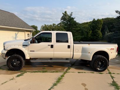 Used 2005 Ford F350 Lariat