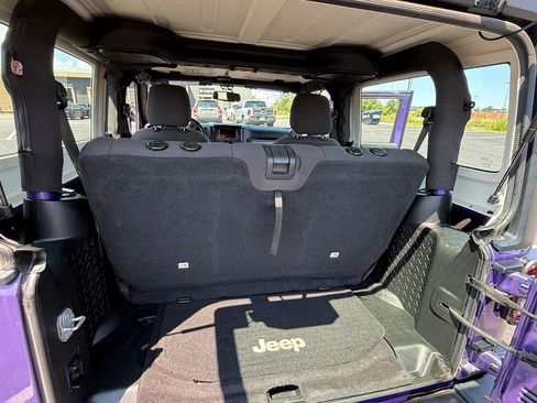 Used 2017 Jeep Wrangler Sport w/ Quick Order Package 23S AWD/4WD image 14