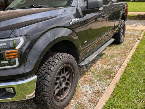 Used 2015 Ford F150 XLT w/ Equipment Group 301A Mid AWD/4WD image 2