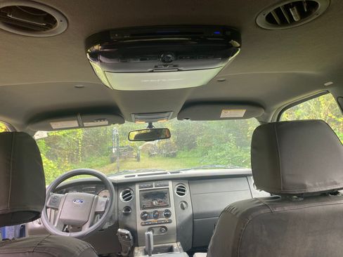 Used 2008 Ford Expedition XLT image 14