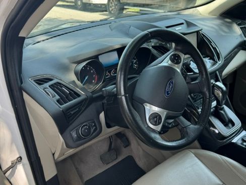 Used 2014 Ford Escape Titanium AWD/4WD image 12