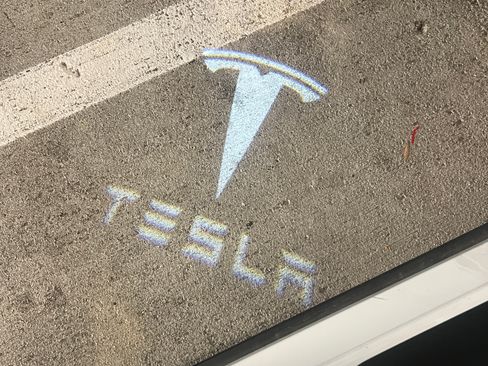 Used 2021 Tesla Model Y Long Range image 21