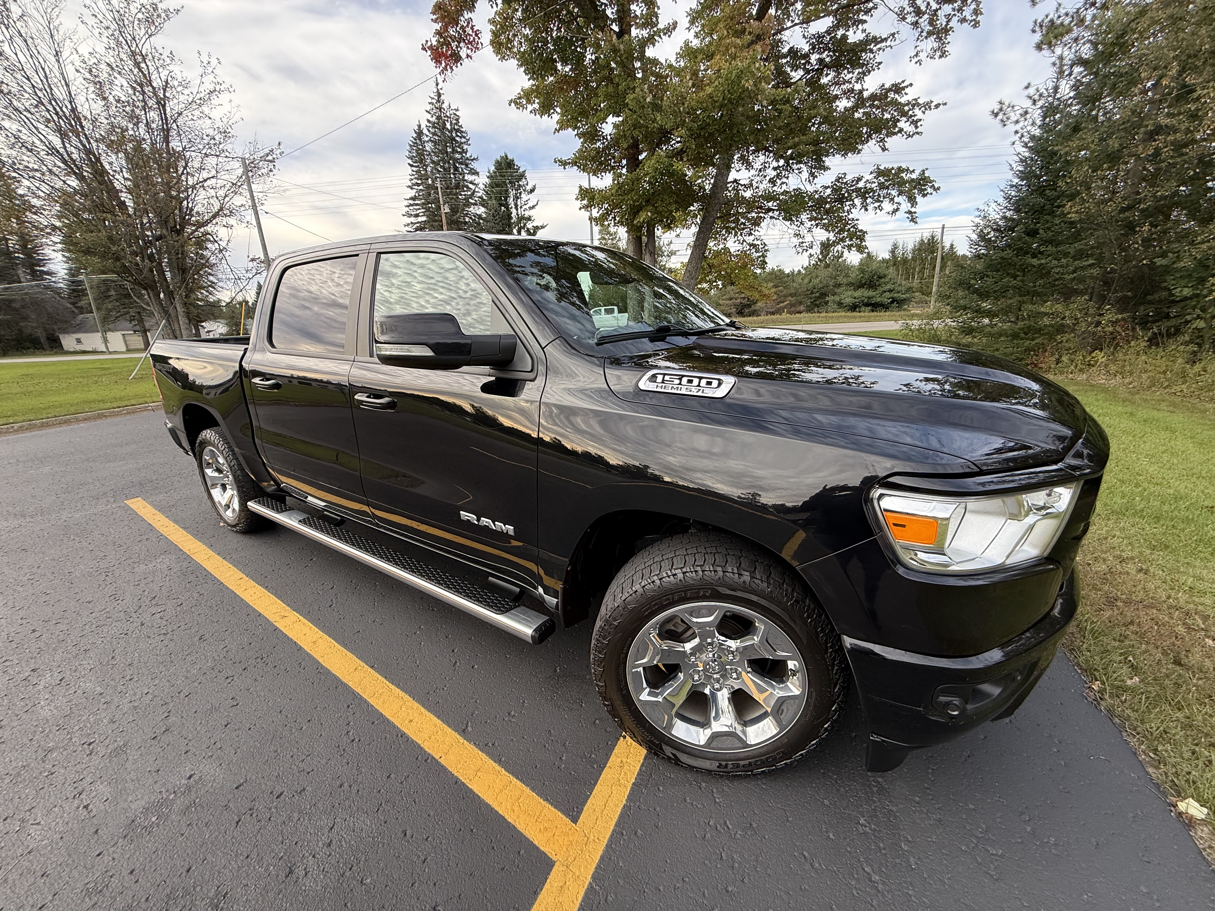 Used 2020 RAM 1500 Big Horn AWD/4WD image 10