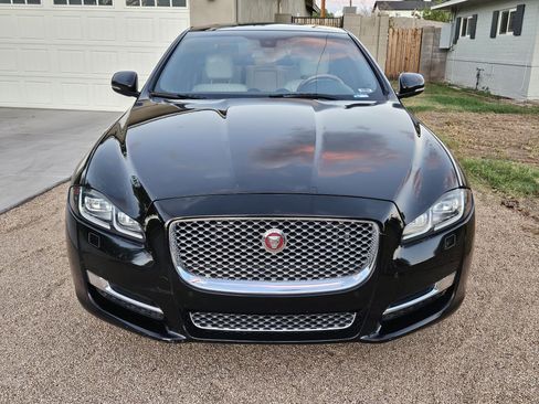 Used 2016 Jaguar XJ L Portfolio image 2