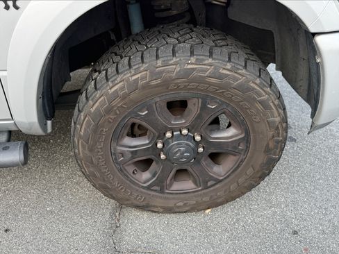 Used 2017 RAM 2500 Laramie w/ Sport Appearance Group image 27