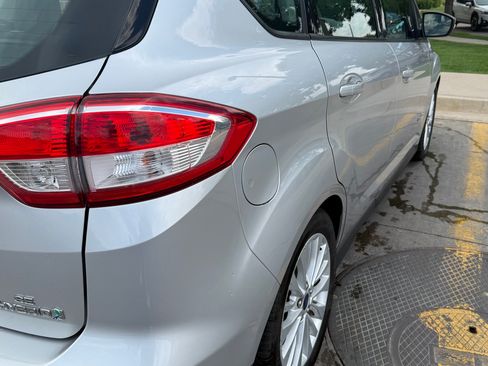 Used 2018 Ford C-MAX SE FWD image 24