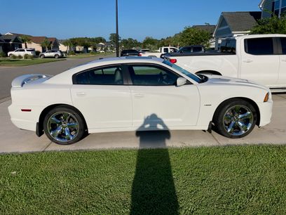 Used 2011 Dodge Charger R/T