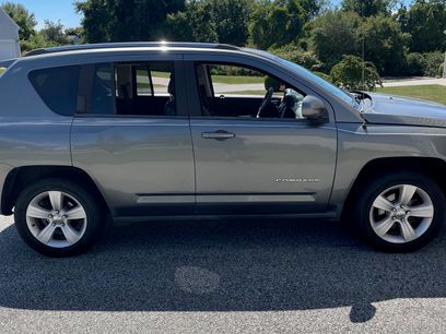 Used 2014 Jeep Compass Latitude w/ Sun/Sound Group