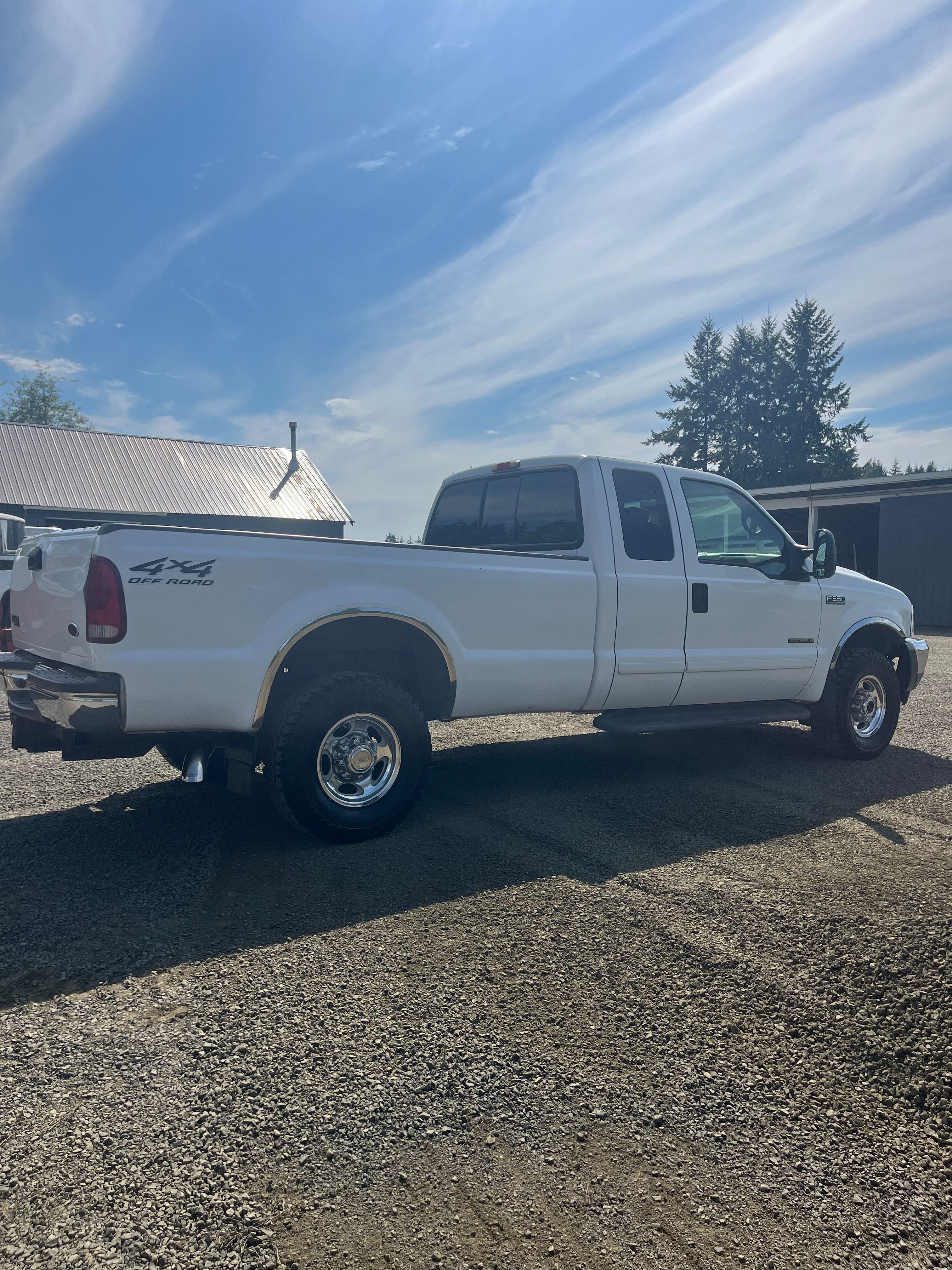 Used 2002 Ford F350 4x4 SuperCab Super Duty image 4