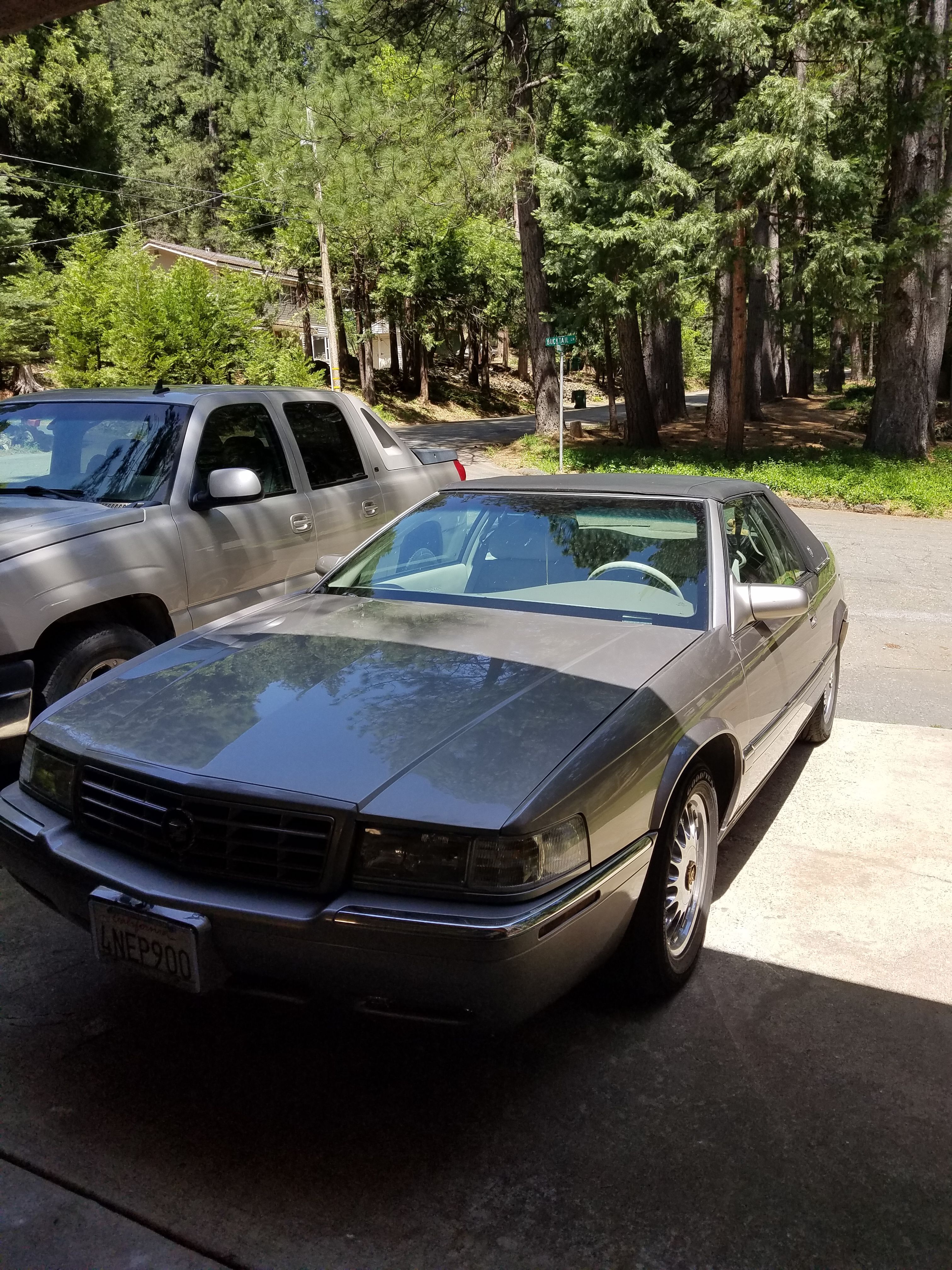 Used 1997 Cadillac Eldorado Touring FWD image 1