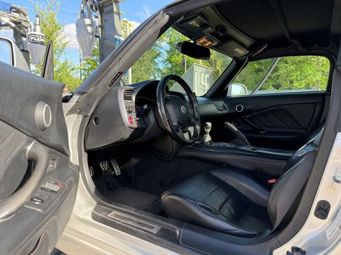 Used 2002 Honda S2000 image 6