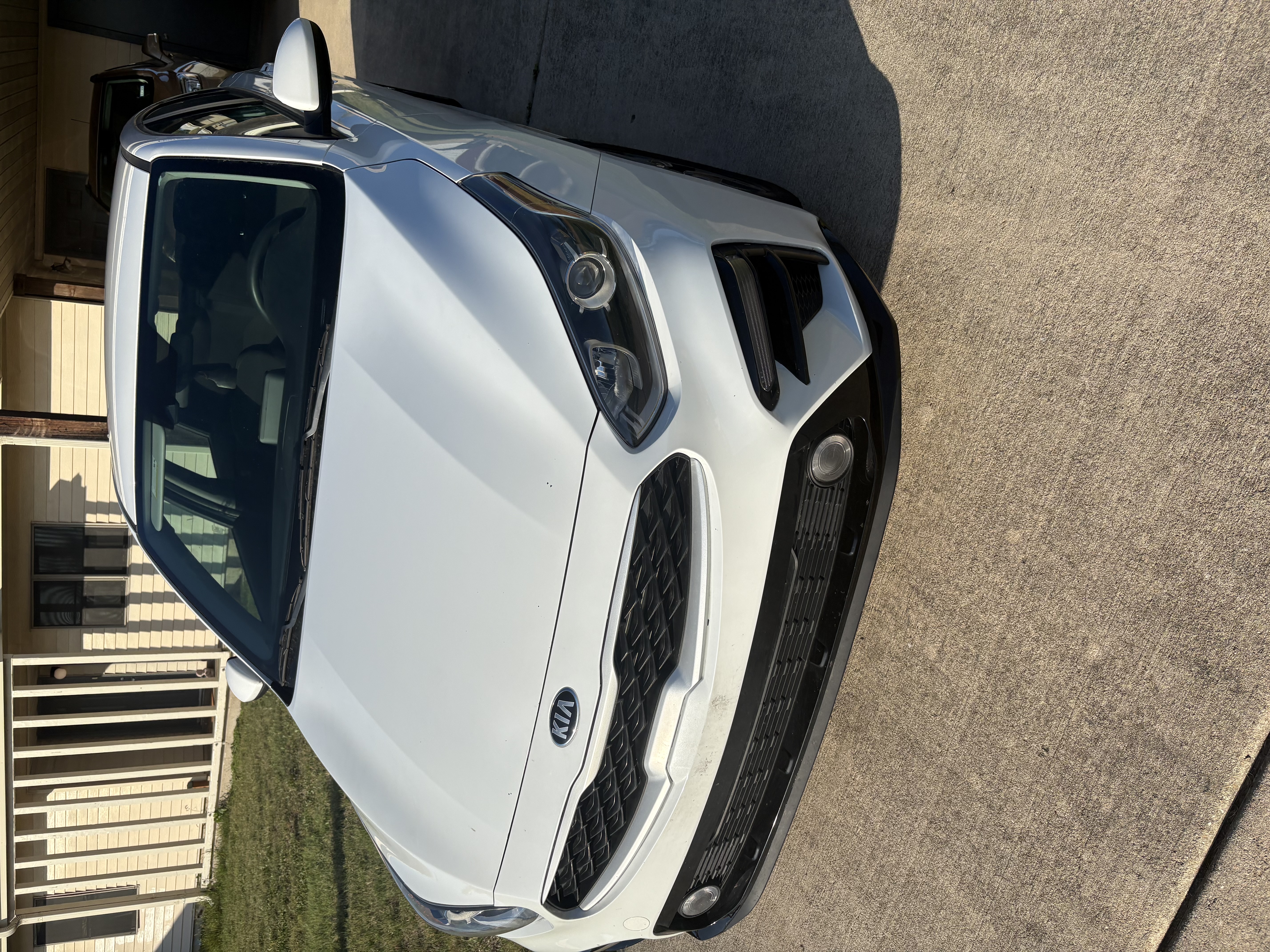 Used 2021 Kia Forte LXS FWD image 1