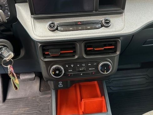 Used 2022 Ford Maverick XLT w/ Equipment Group 300A Standard image 4