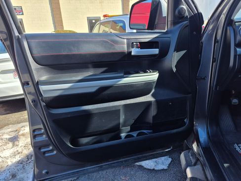 Used 2021 Toyota Tundra TRD Pro image 2