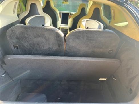 Used 2018 Tesla Model X P100D image 17