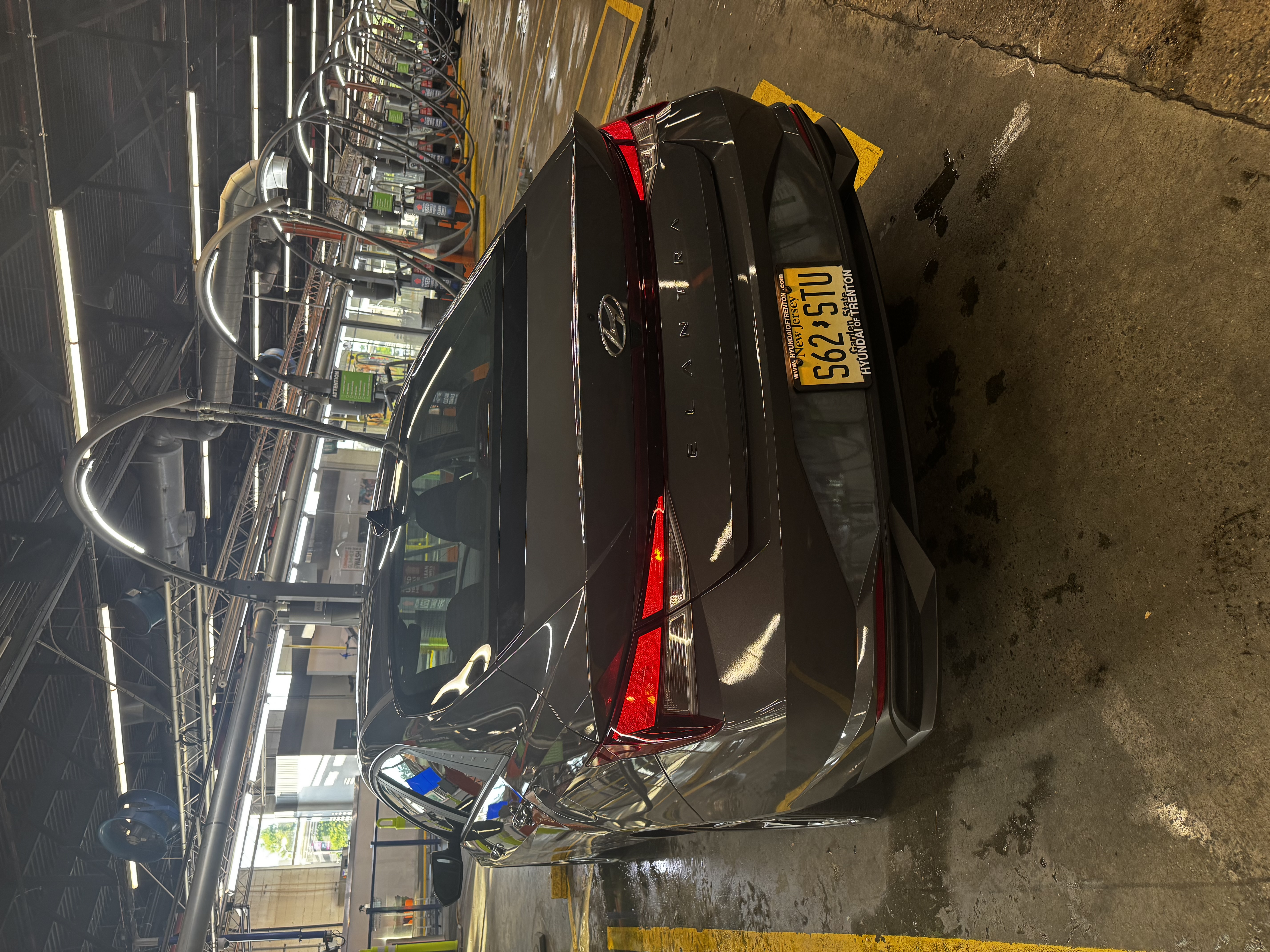 Used 2023 Hyundai Elantra SEL w/ Convenience Package FWD image 6